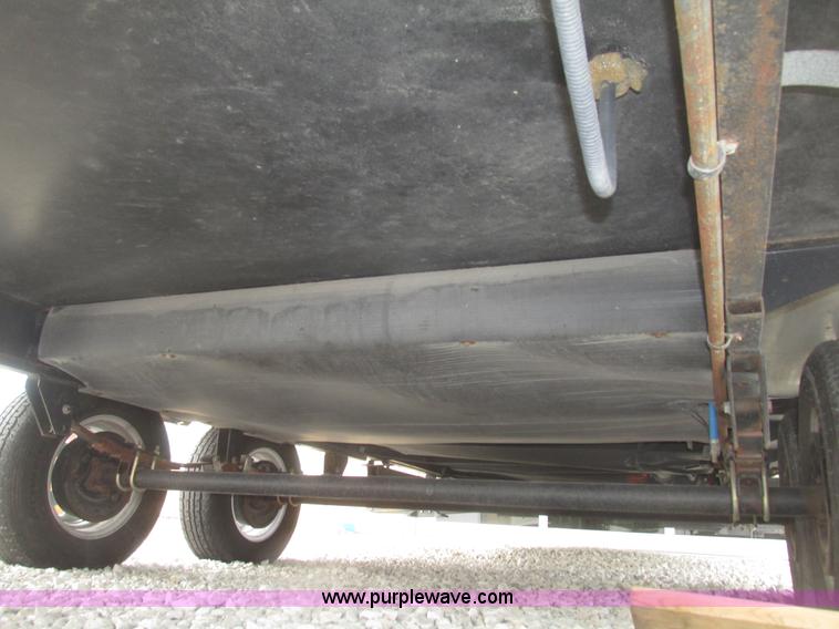 image for item H4731 2011 Heartland Trail Runner 22 camper