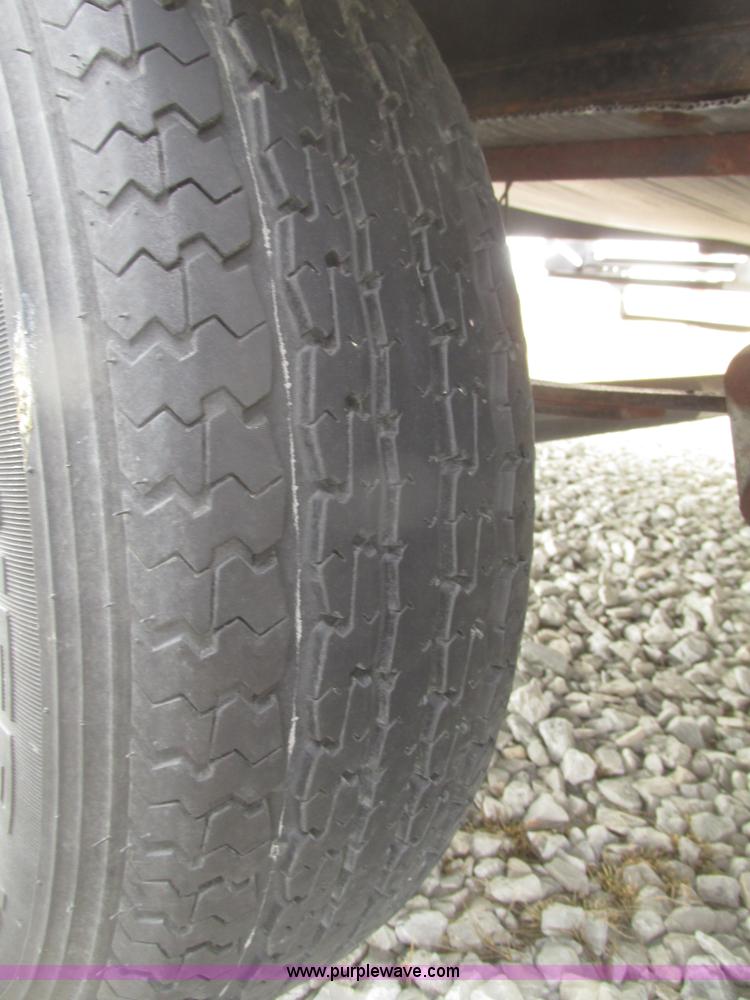 image for item H4731 2011 Heartland Trail Runner 22 camper