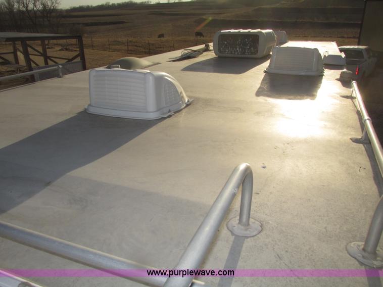 image for item H4735 1993 Ford Econoline E350 Dutchman 30' RV