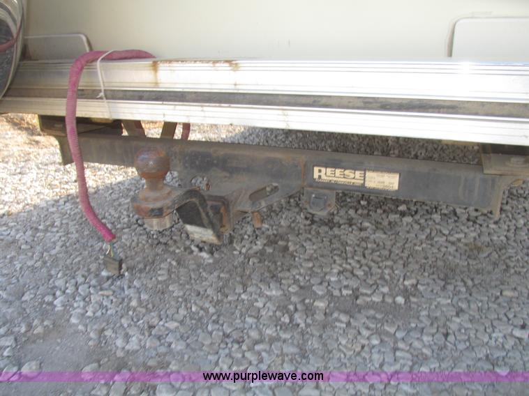 image for item H4735 1993 Ford Econoline E350 Dutchman 30' RV