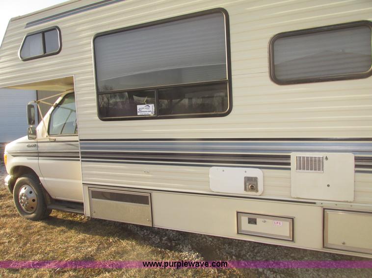 image for item H4735 1993 Ford Econoline E350 Dutchman 30' RV