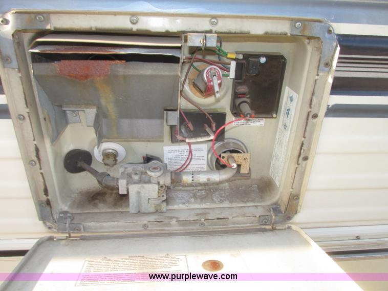 image for item H4735 1993 Ford Econoline E350 Dutchman 30' RV