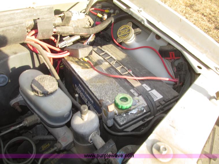 image for item H4735 1993 Ford Econoline E350 Dutchman 30' RV