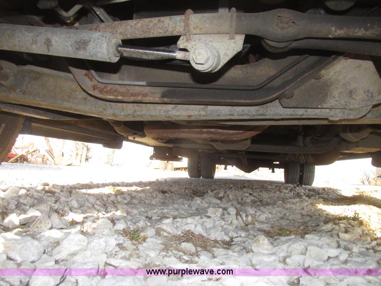 image for item H4735 1993 Ford Econoline E350 Dutchman 30' RV