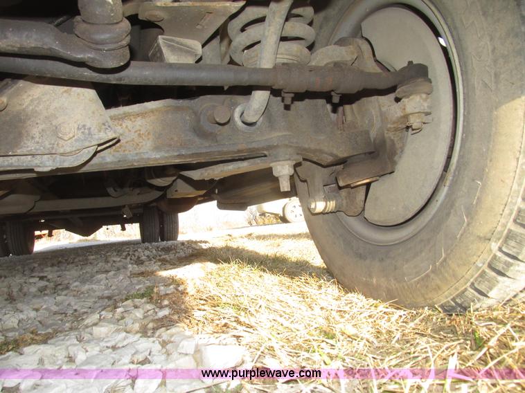 image for item H4735 1993 Ford Econoline E350 Dutchman 30' RV