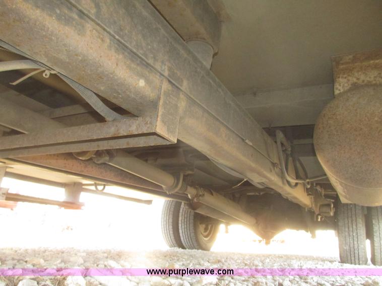 image for item H4735 1993 Ford Econoline E350 Dutchman 30' RV