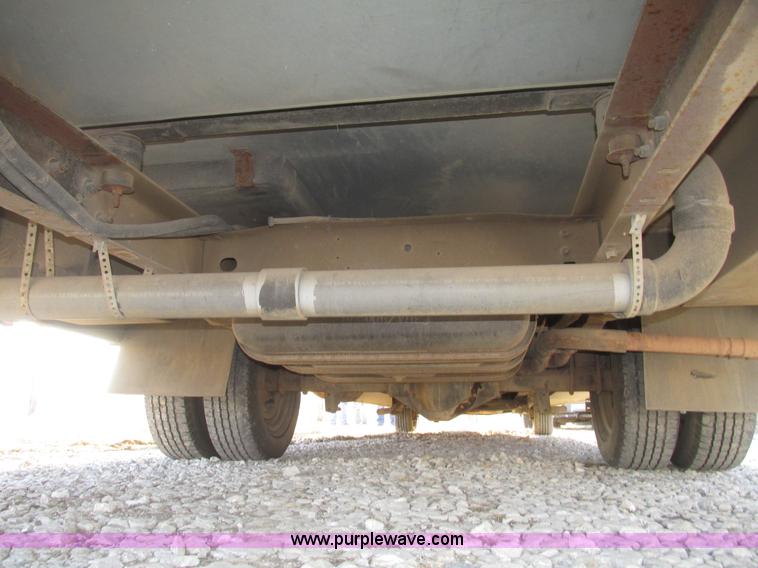 image for item H4735 1993 Ford Econoline E350 Dutchman 30' RV