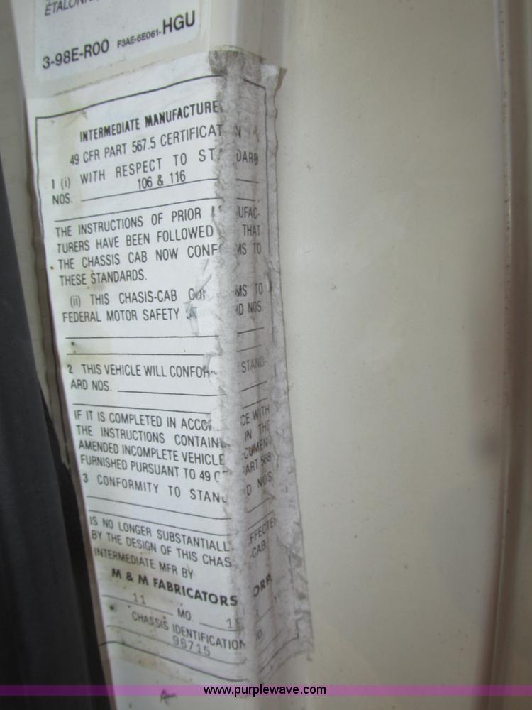 image for item H4735 1993 Ford Econoline E350 Dutchman 30' RV