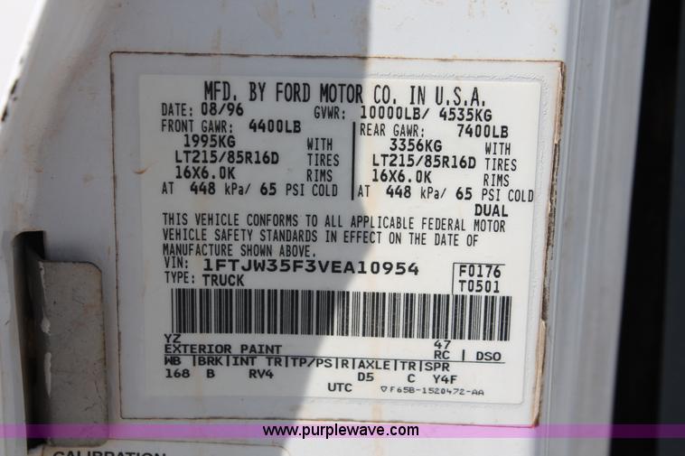 image for item H5868 1997 Ford F350 XLT Crew Cab pickup truck