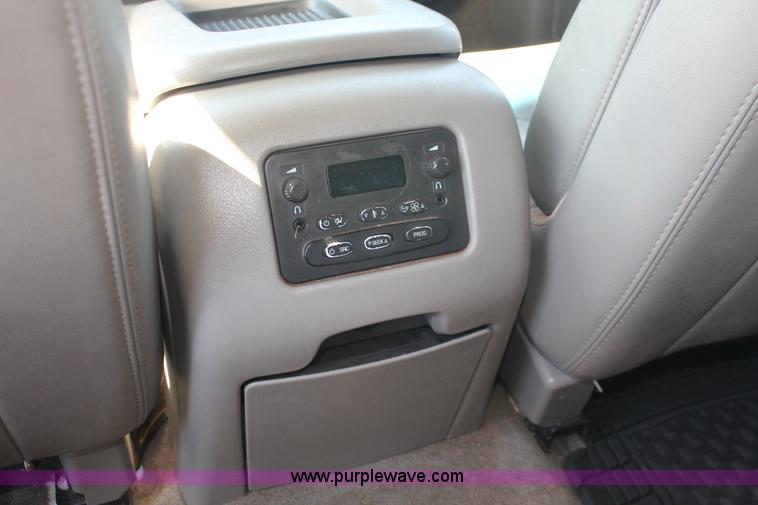 image for item H5875 2006 Chevrolet Tahoe Z71 SUV