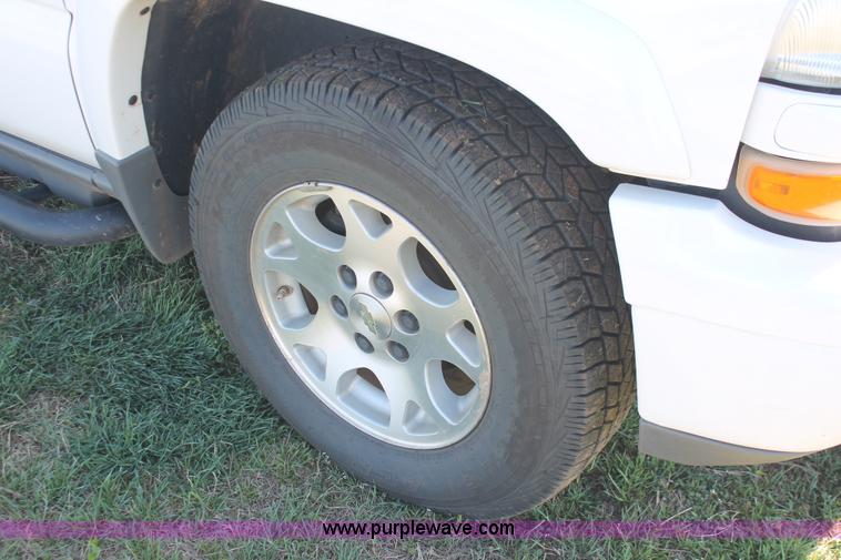 image for item H5875 2006 Chevrolet Tahoe Z71 SUV