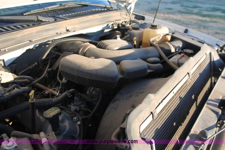 image for item H5881 2010 Ford F250 Super Duty XL SuperCab pickup truck