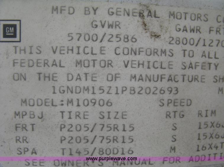 image for item H8734 1993 Chevrolet Astro van