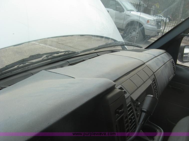 image for item H8734 1993 Chevrolet Astro van