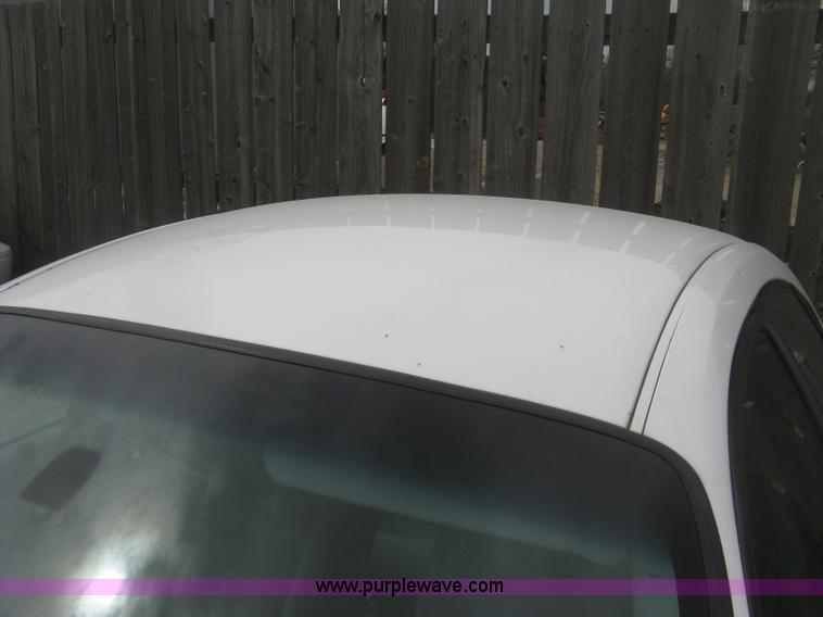 image for item H8738 2006 Ford Taurus SE