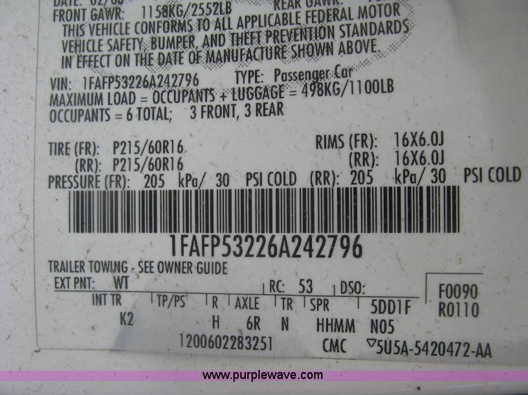 image for item H8741 2006 Ford Taurus SE