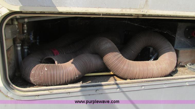 image for item I3062 1987 Chevrolet P30 Fleetwood/Southwind RV