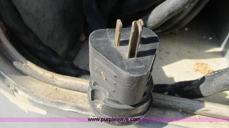 image for item I3062 1987 Chevrolet P30 Fleetwood/Southwind RV