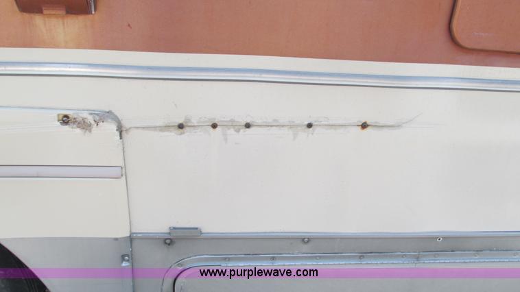 image for item I3062 1987 Chevrolet P30 Fleetwood/Southwind RV