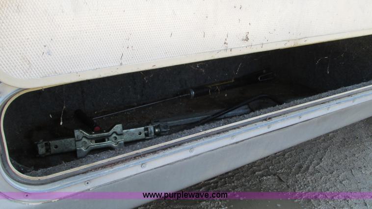 image for item I3062 1987 Chevrolet P30 Fleetwood/Southwind RV