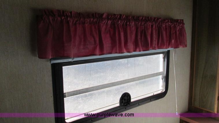 image for item I3062 1987 Chevrolet P30 Fleetwood/Southwind RV