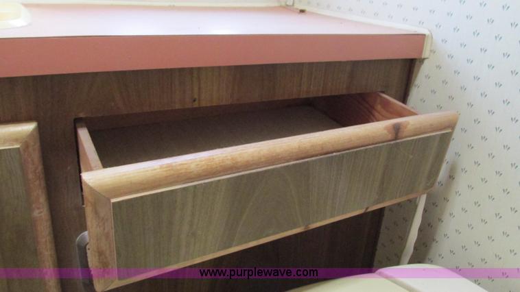 image for item I3062 1987 Chevrolet P30 Fleetwood/Southwind RV