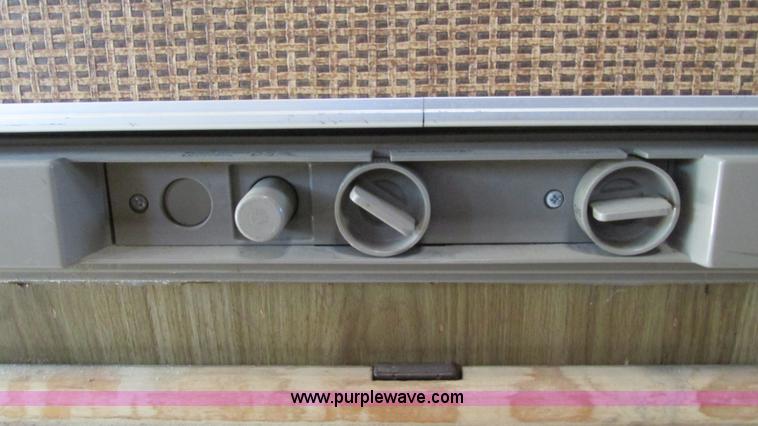 image for item I3062 1987 Chevrolet P30 Fleetwood/Southwind RV