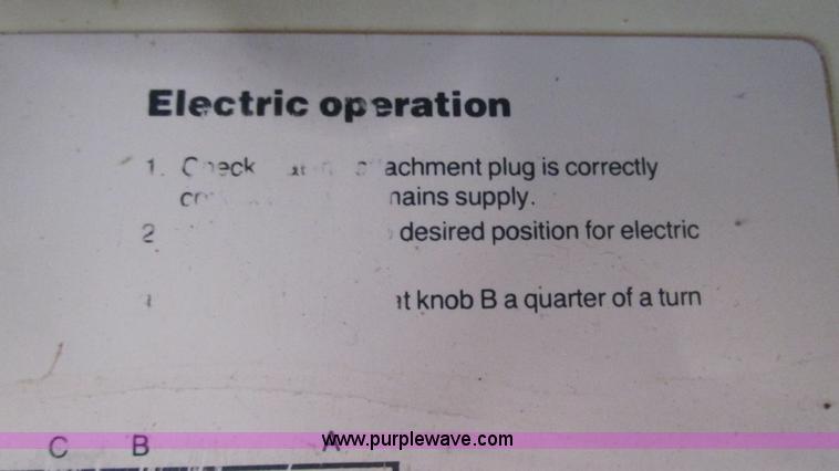 image for item I3062 1987 Chevrolet P30 Fleetwood/Southwind RV