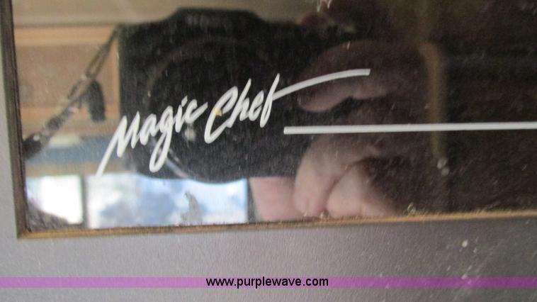 image for item I3062 1987 Chevrolet P30 Fleetwood/Southwind RV