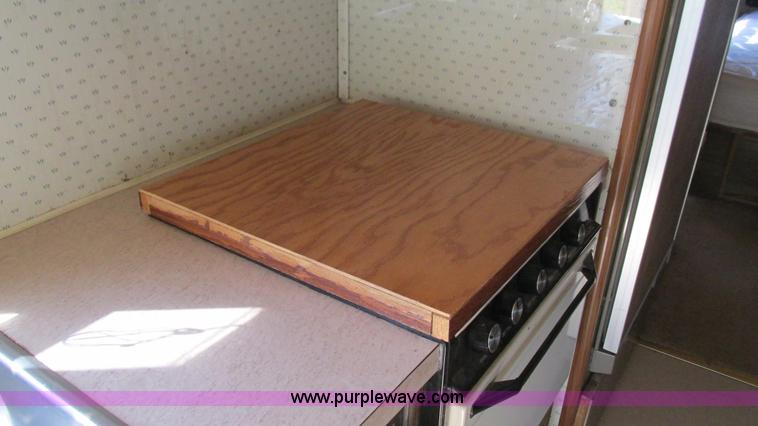 image for item I3062 1987 Chevrolet P30 Fleetwood/Southwind RV