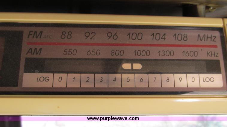 image for item I3062 1987 Chevrolet P30 Fleetwood/Southwind RV