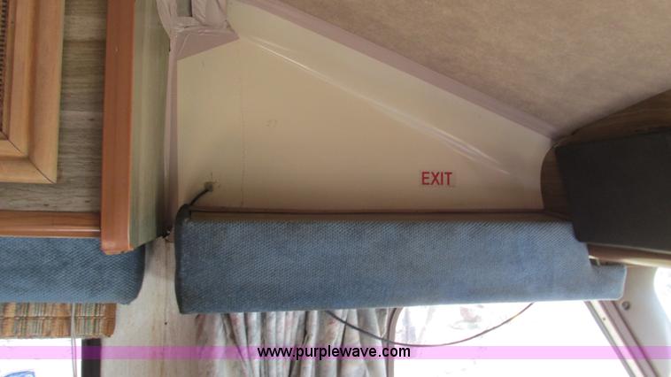 image for item I3062 1987 Chevrolet P30 Fleetwood/Southwind RV