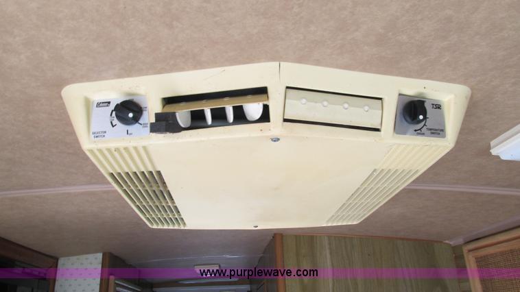 image for item I3062 1987 Chevrolet P30 Fleetwood/Southwind RV