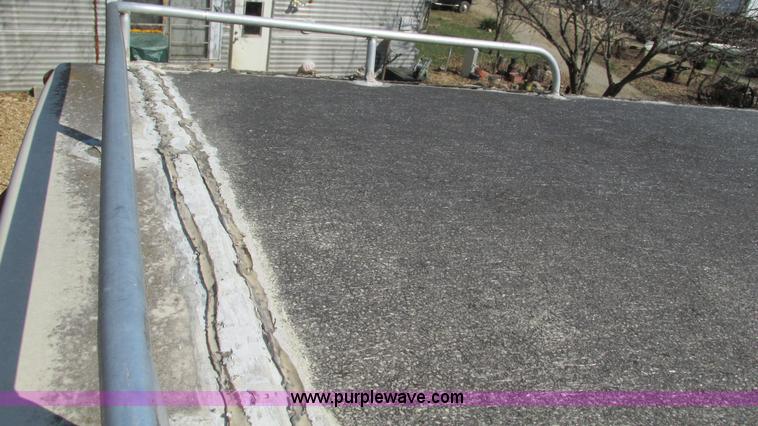 image for item I3062 1987 Chevrolet P30 Fleetwood/Southwind RV