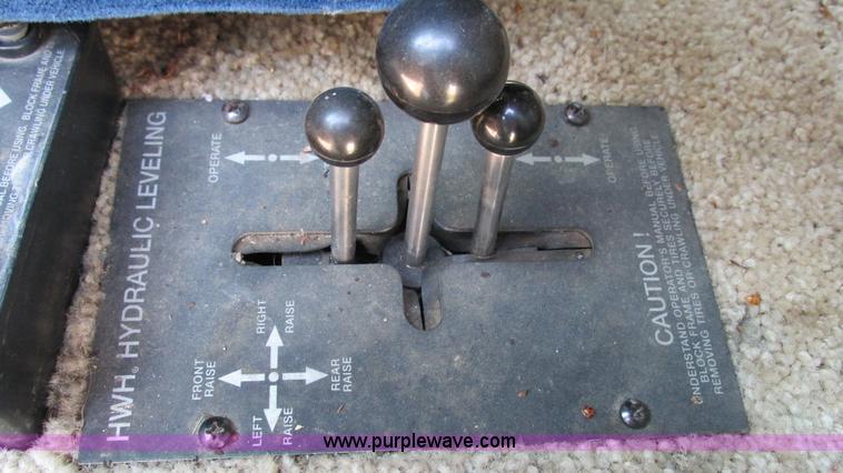 image for item I3062 1987 Chevrolet P30 Fleetwood/Southwind RV