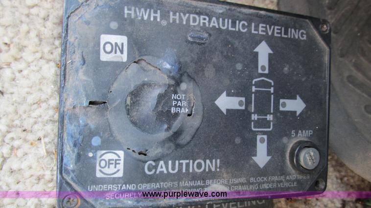 image for item I3062 1987 Chevrolet P30 Fleetwood/Southwind RV