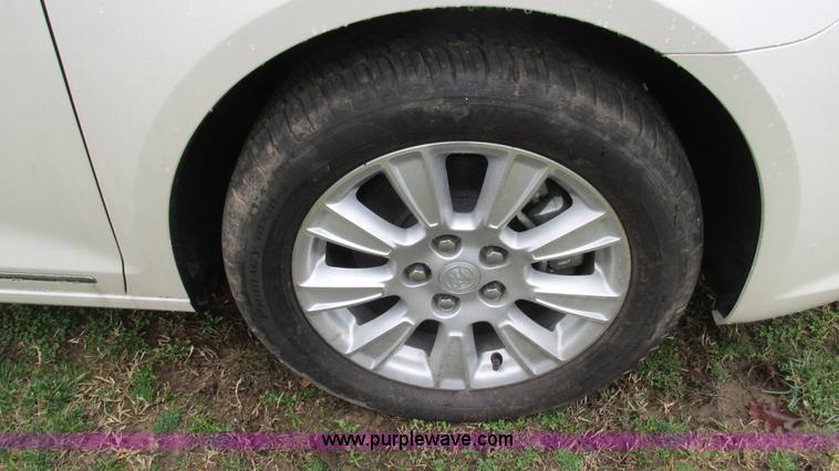 image for item I3071 2013 Buick LaCrosse