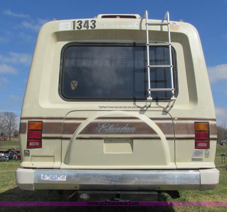 image for item I3073 1984 Chevrolet P30 Winnebago Elandan