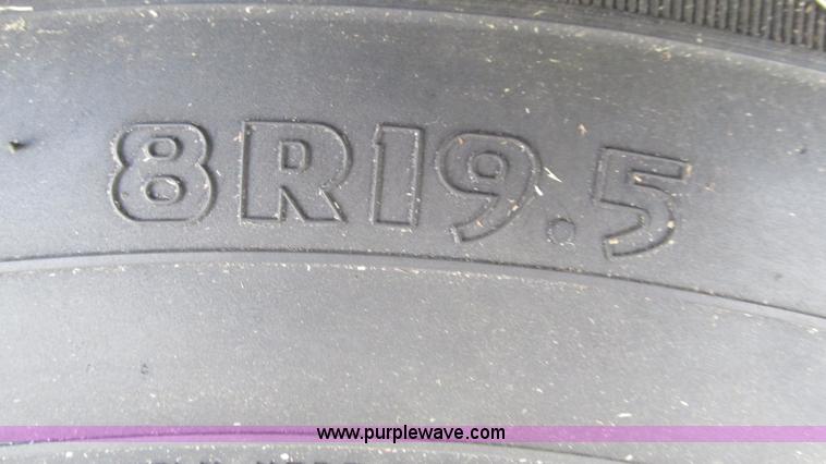 image for item I3073 1984 Chevrolet P30 Winnebago Elandan