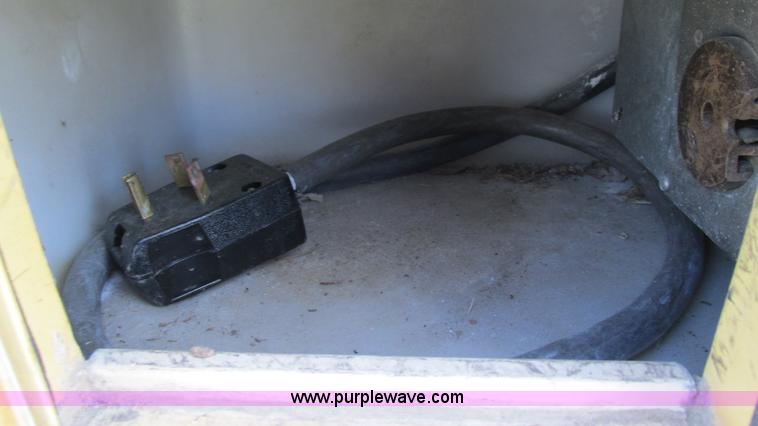 image for item I3073 1984 Chevrolet P30 Winnebago Elandan