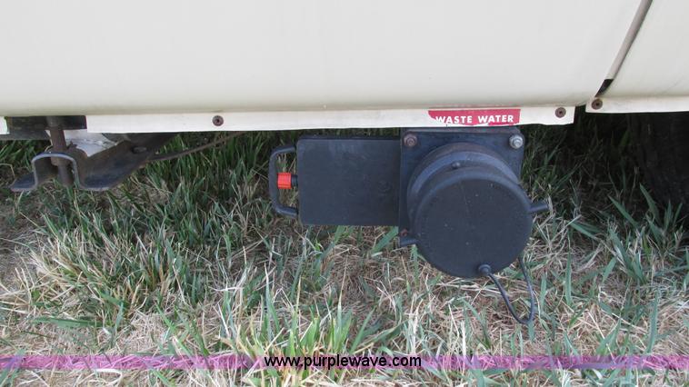 image for item I3073 1984 Chevrolet P30 Winnebago Elandan