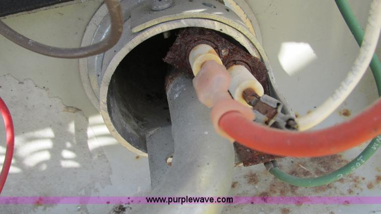 image for item I3073 1984 Chevrolet P30 Winnebago Elandan