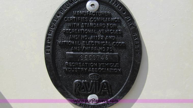 image for item I3073 1984 Chevrolet P30 Winnebago Elandan