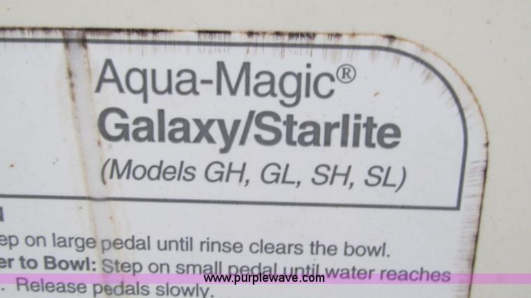 image for item I3073 1984 Chevrolet P30 Winnebago Elandan