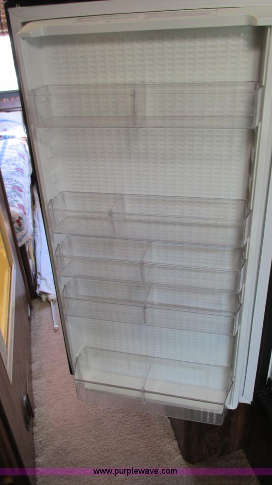 image for item I3073 1984 Chevrolet P30 Winnebago Elandan