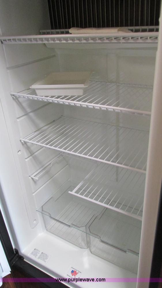 image for item I3073 1984 Chevrolet P30 Winnebago Elandan