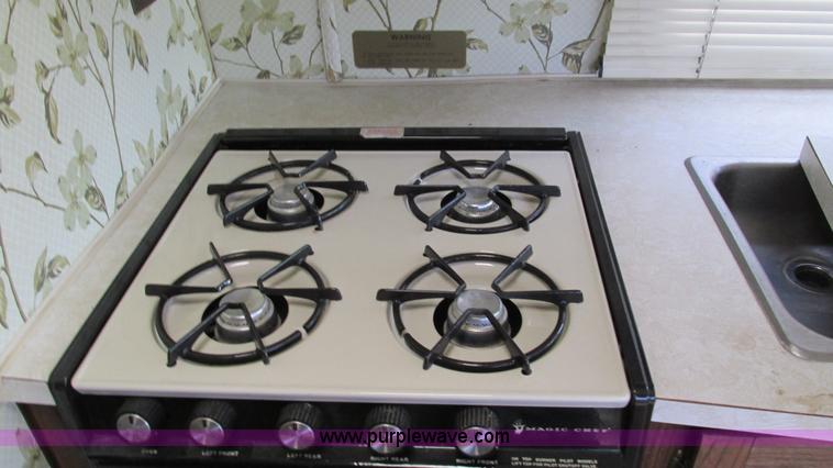 image for item I3073 1984 Chevrolet P30 Winnebago Elandan