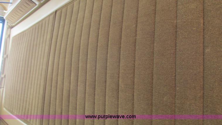 image for item I3073 1984 Chevrolet P30 Winnebago Elandan