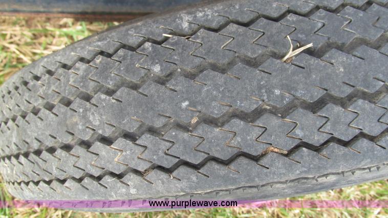 image for item I3074 Saw mill trailer