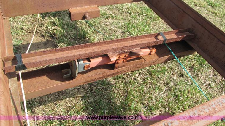 image for item I3074 Saw mill trailer